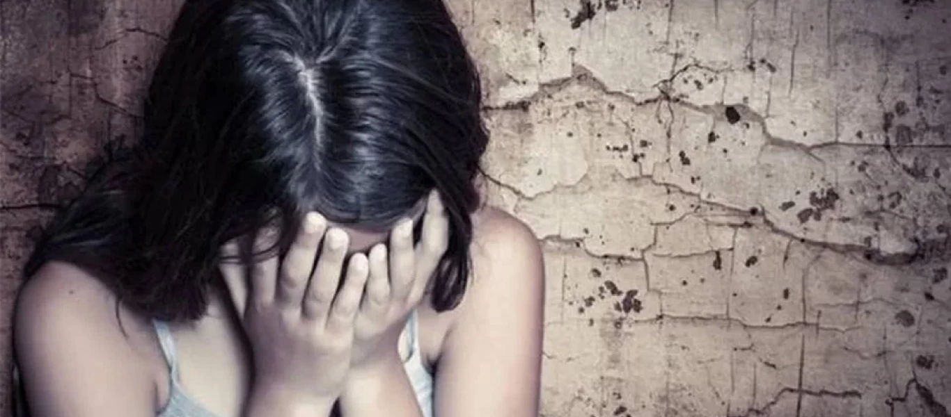 Παύθηκε από τα καθήκοντά του ο καθηγητής που κατηγορείται για σεξουαλική παρενόχληση 11χρονης στο Μοσχάτο